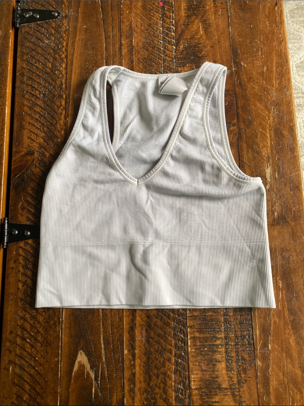 Athleta Ribbed V-Neck Cropped Tank in Light Gray-White